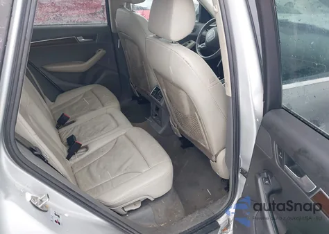 2010 Audi Q5 3.2 Premium из США, поврежденный, VIN WA1CKAFP6AA069217